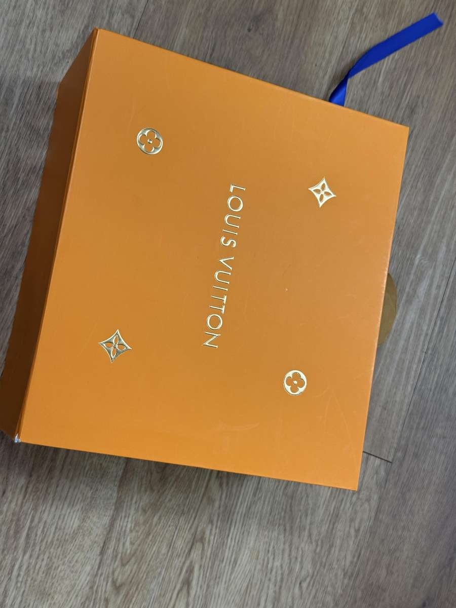 톰브라운 쇼츠 검수통과 컬렉션 관련 가방 이미지 88